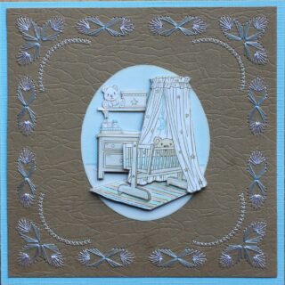 Kaart geboorte, borduur, blauw/kraft, plaatje wiegje met commode 3D